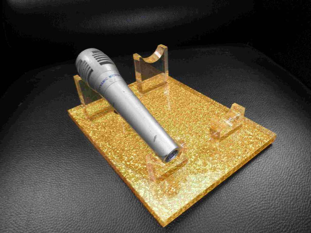 有機玻璃展示架的穩定性如何